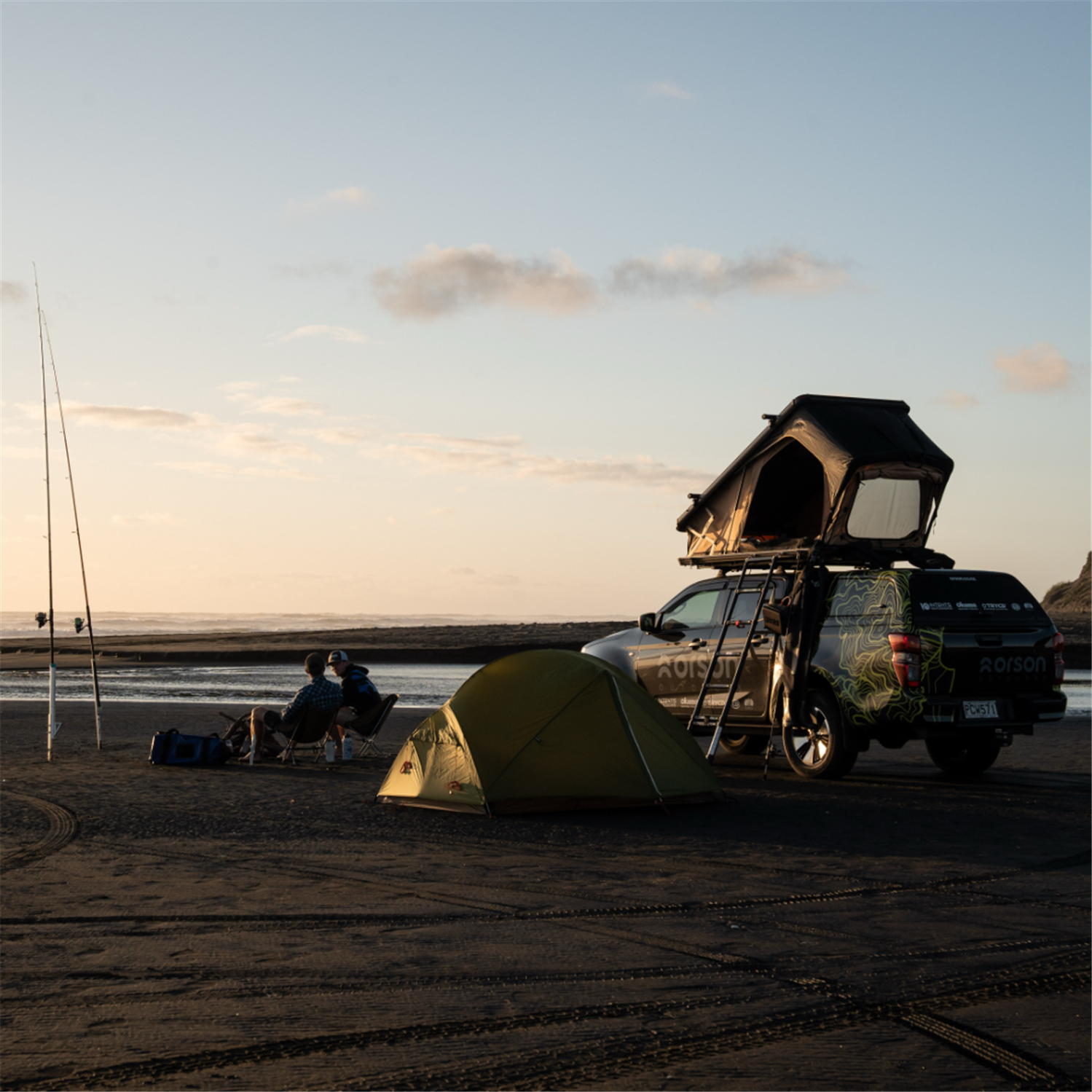 Wild Land Wild Land Bush Cruiser V2 Hard Shell Roof Tent