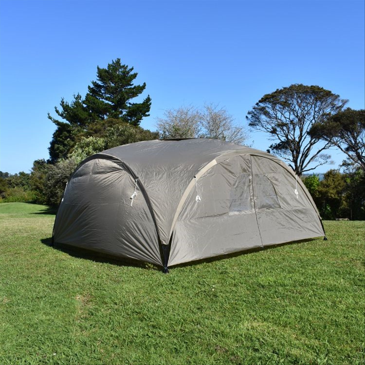 Inflatable gazebo outlet with sides